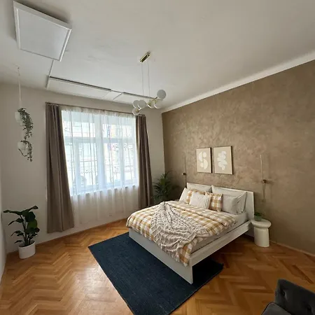Apartment Center *
